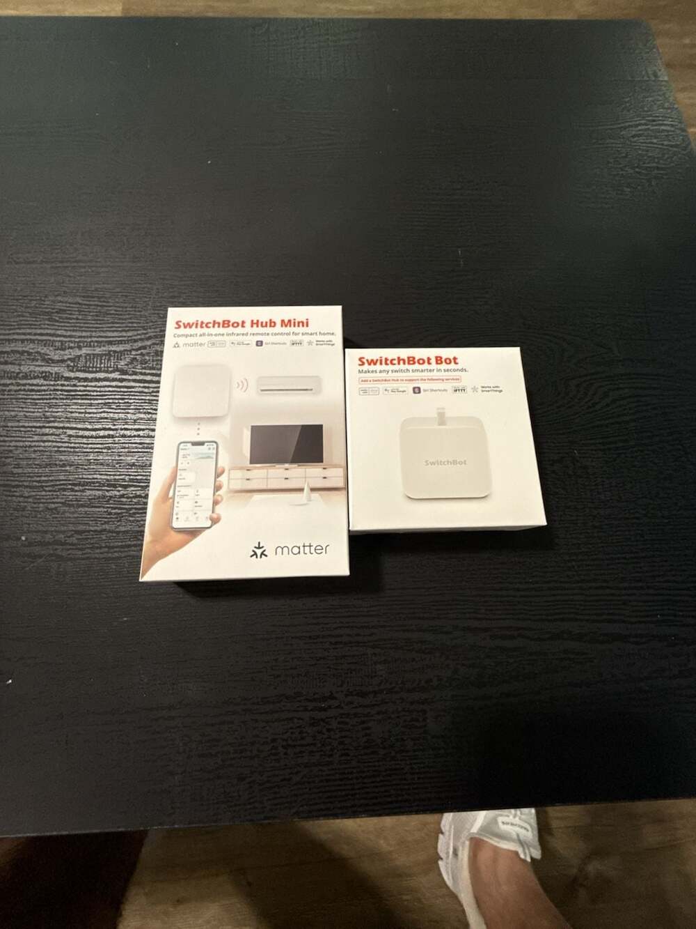 SwitchBot Bot White & Hub Mini Kit: Automate IR Devices & Physical Switches